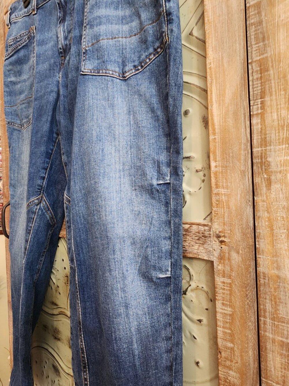 *NWT* Anthropologie "The Wanderer" Mid-Rise Relaxed Jeans by Pilcro | Size 32 - Picture 6 of 14